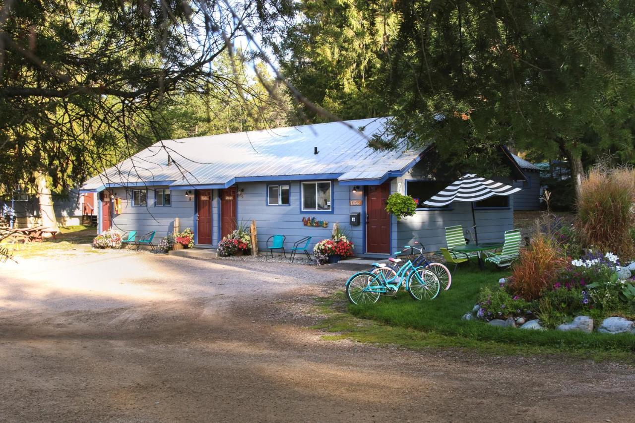 Flathead Lake Resort Woods Bay Buitenkant foto